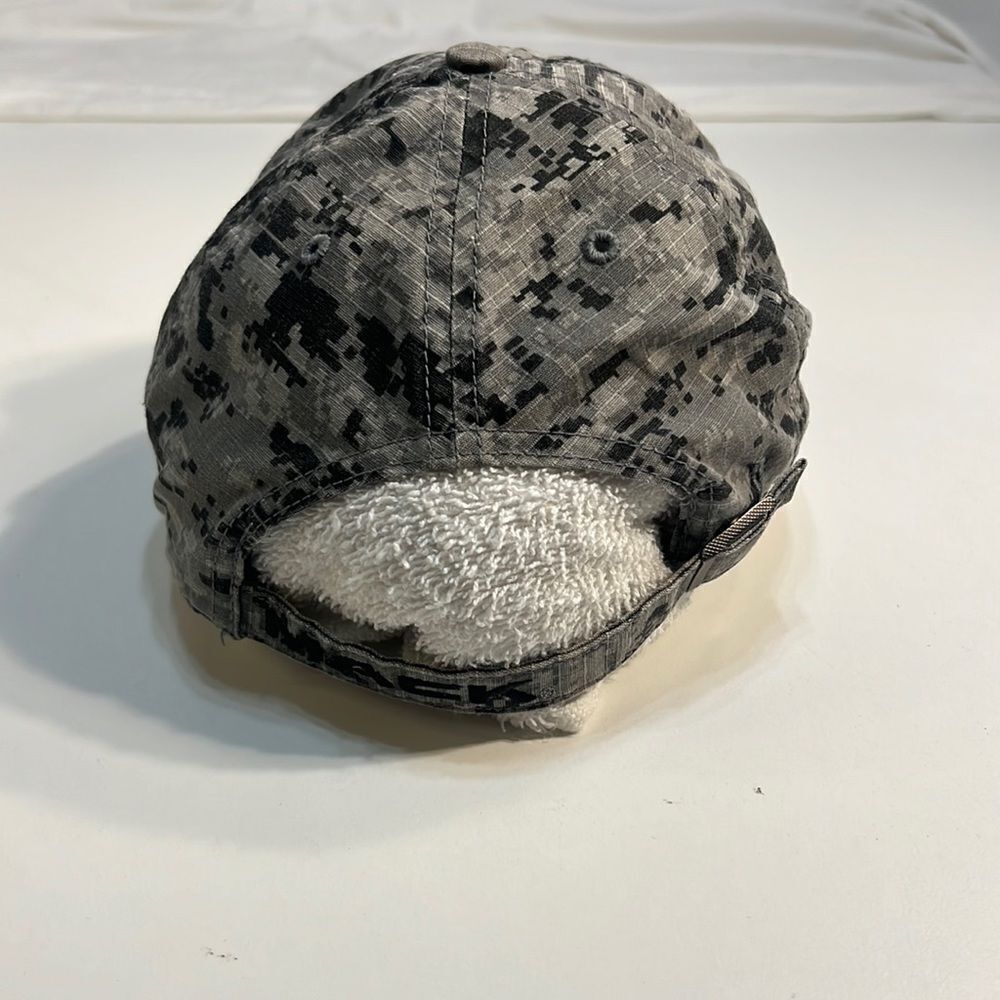Camo Mack hat - Picture 3 of 7
